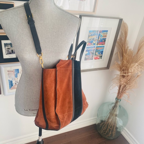 suede bag great condition - Picture 4 of 7